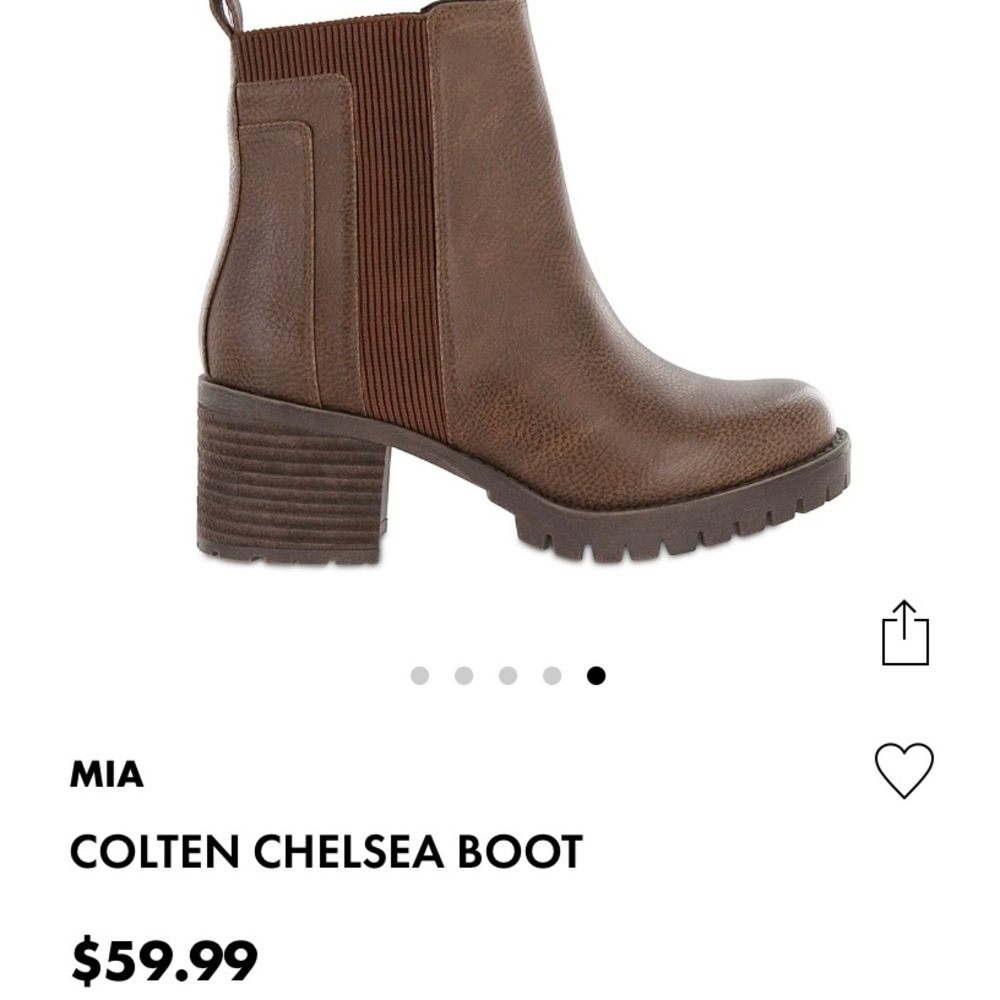 Colten Chelsea Boots